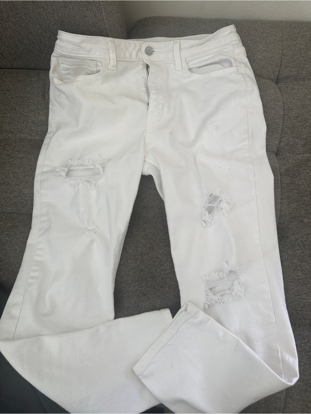 Cello White High-Rise Distressed Jeans